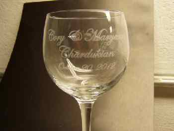 engraved wine glass - Beer Glasses